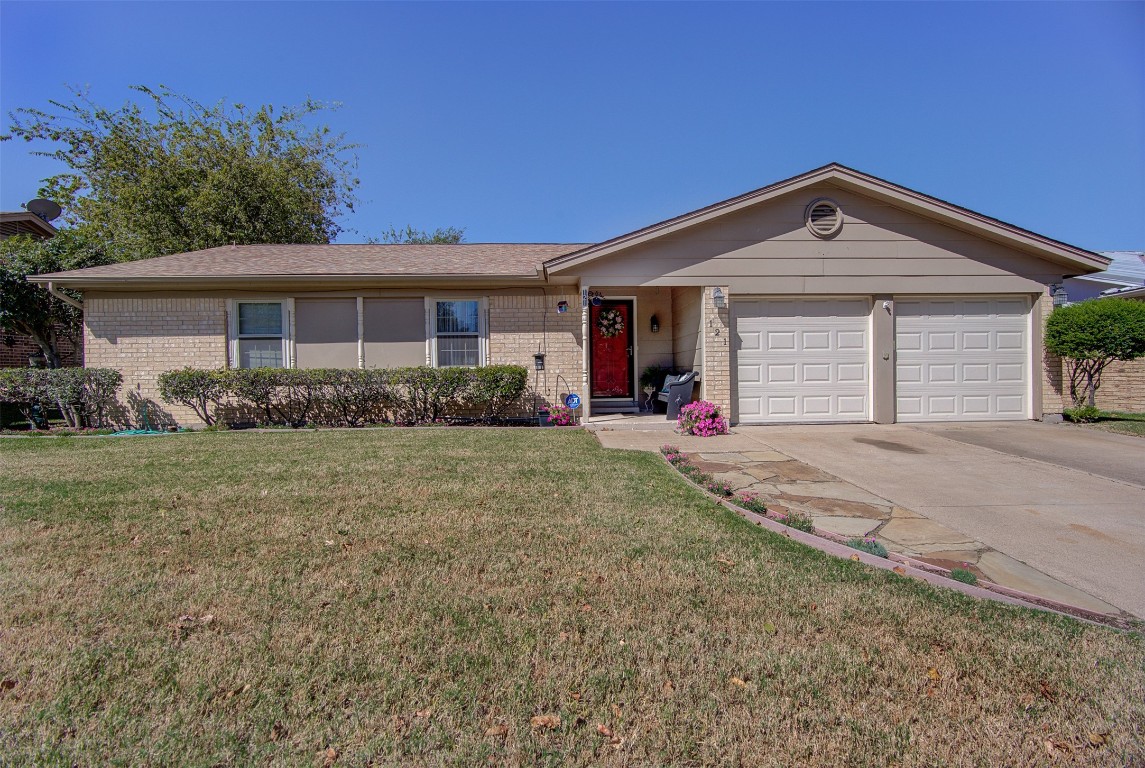 121 Julie Drive Crowley TX 76036