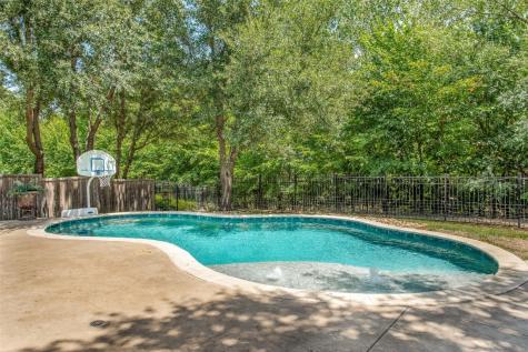 1900 Camberton Drive Mckinney TX 75071