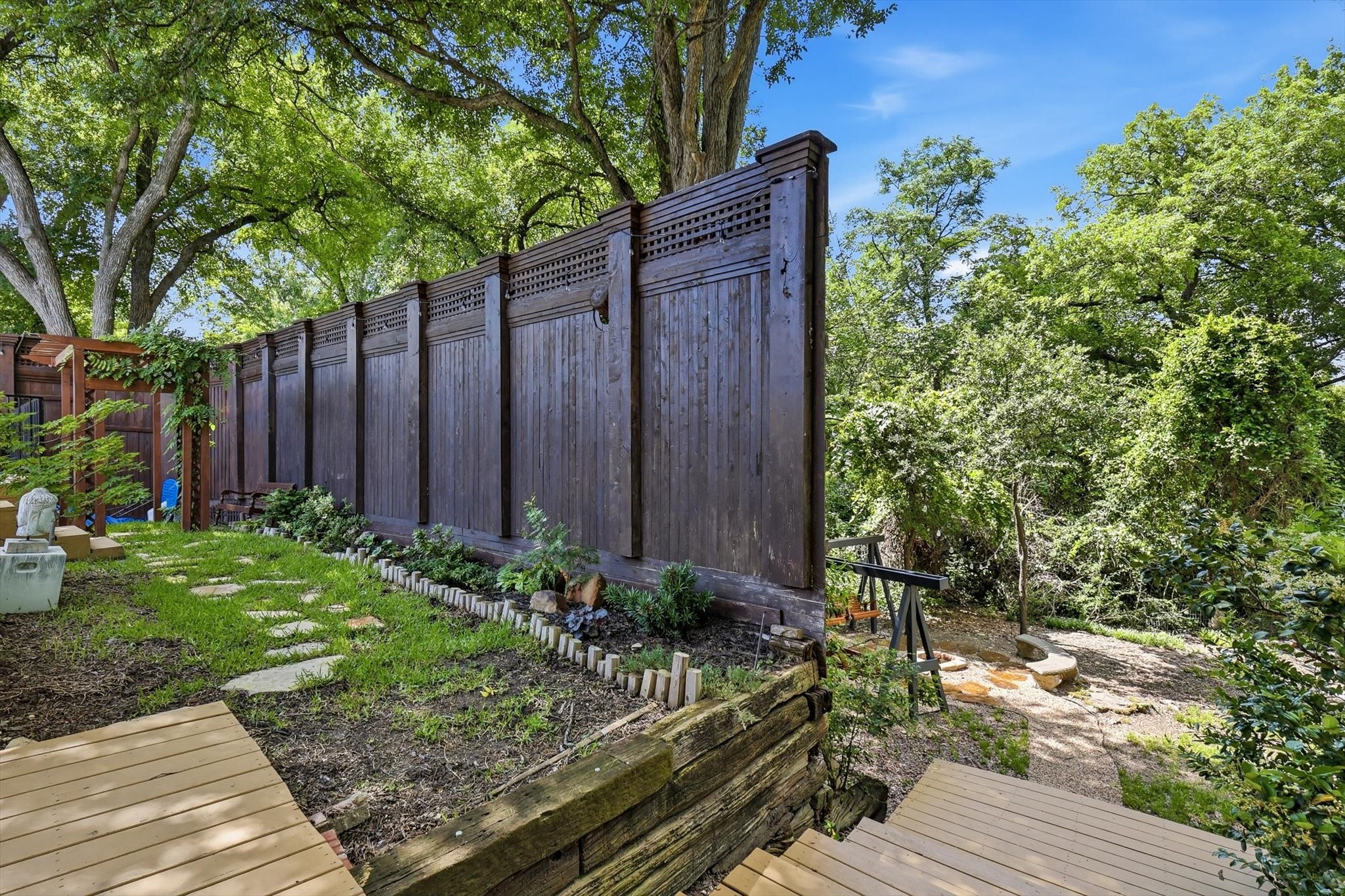14917 Oaks North Drive Addison TX 75254
