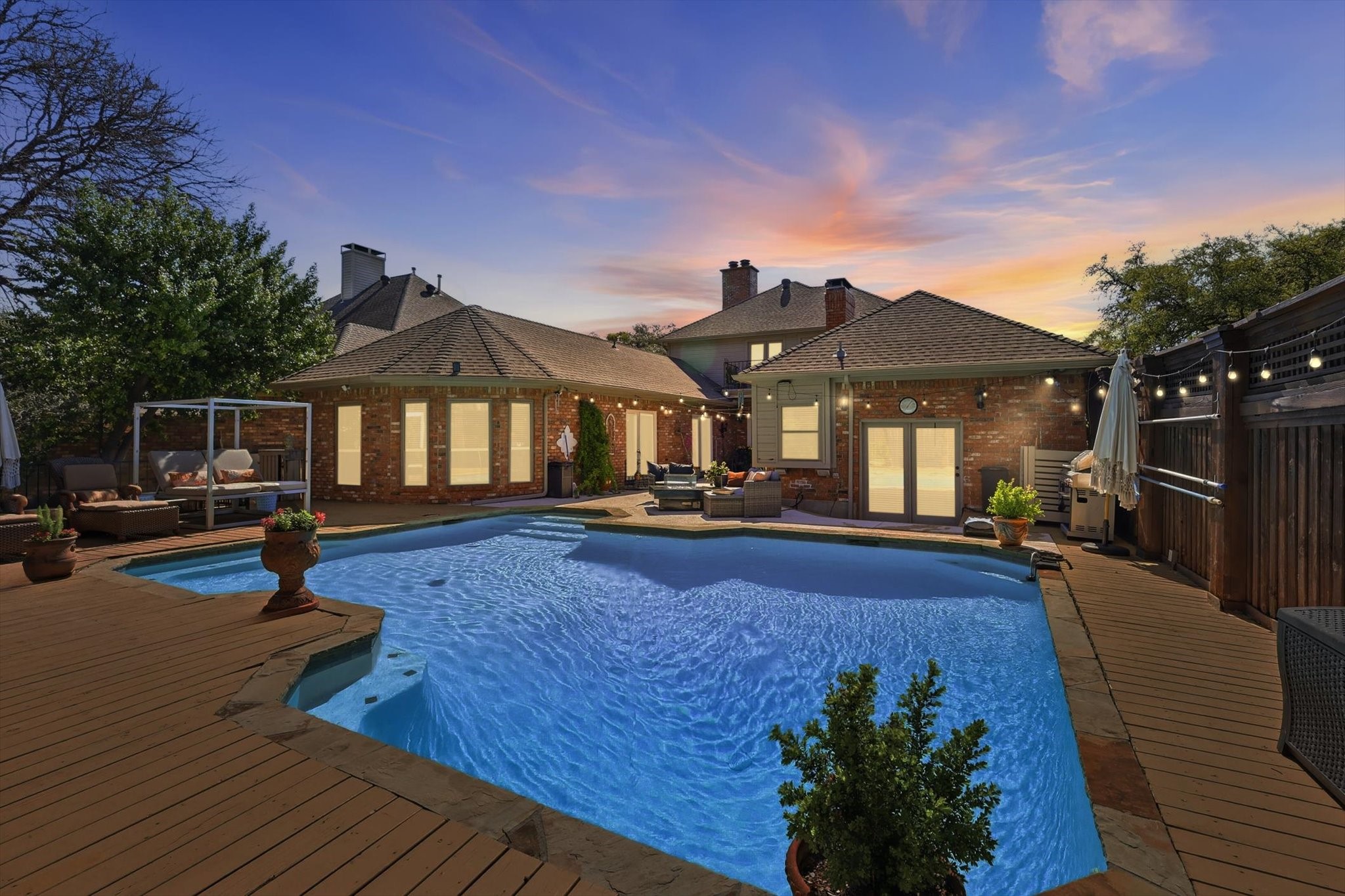 14917 Oaks North Drive Addison TX 75254
