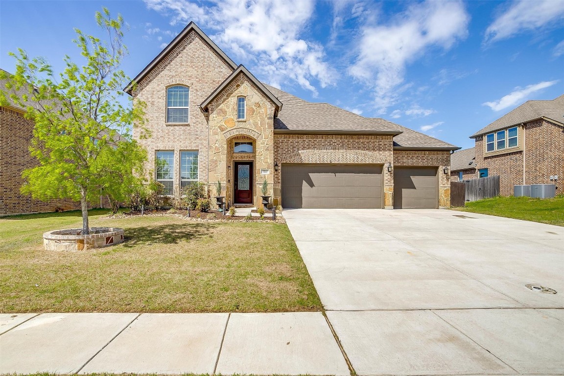 2022 Starwood Drive Weatherford TX 76086