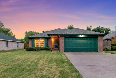 2425 May Lane Grand Prairie TX 75050