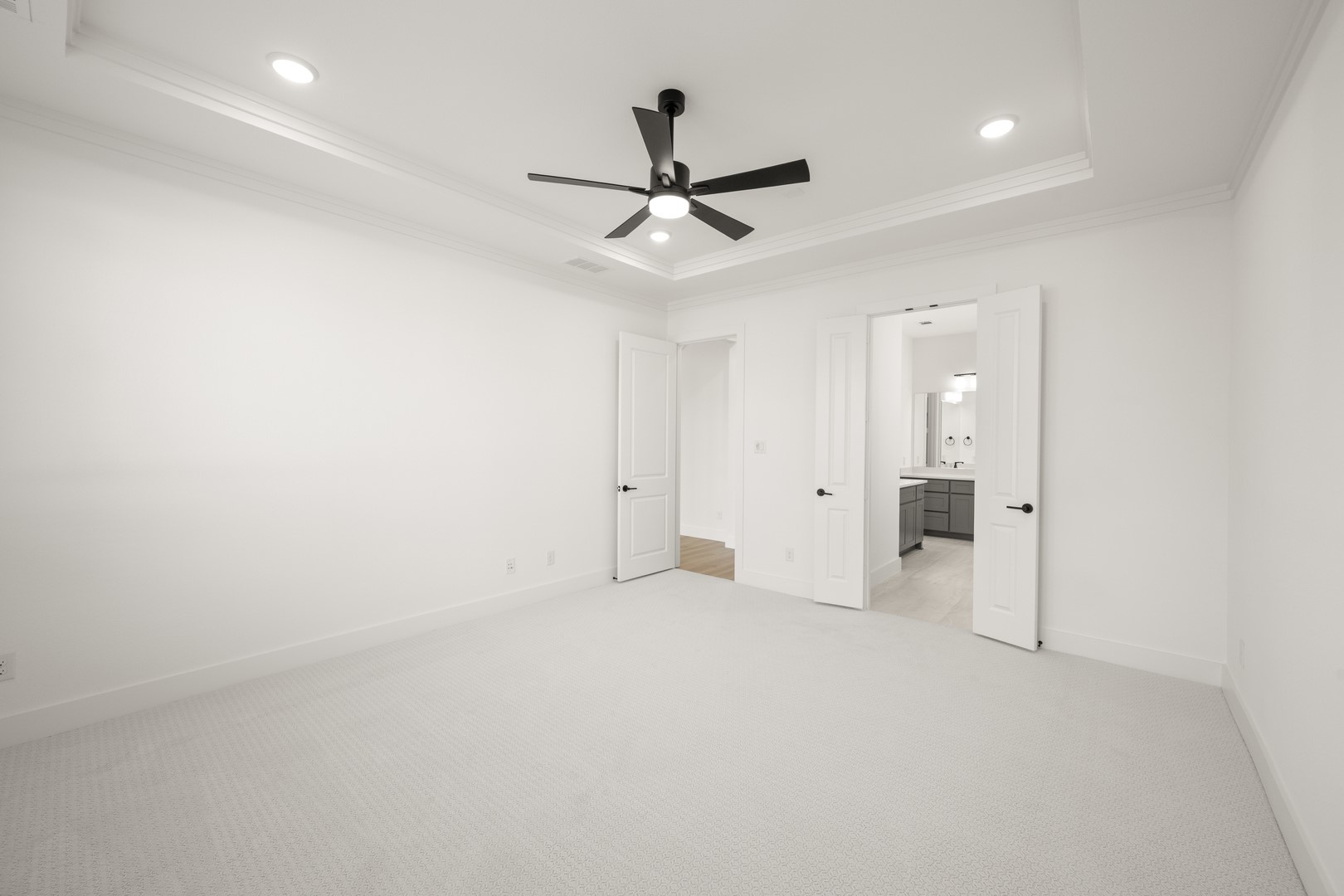 2201 Phoebe Mansfield TX 76063
