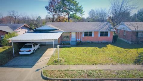 916 Royal Street Forney TX 75126