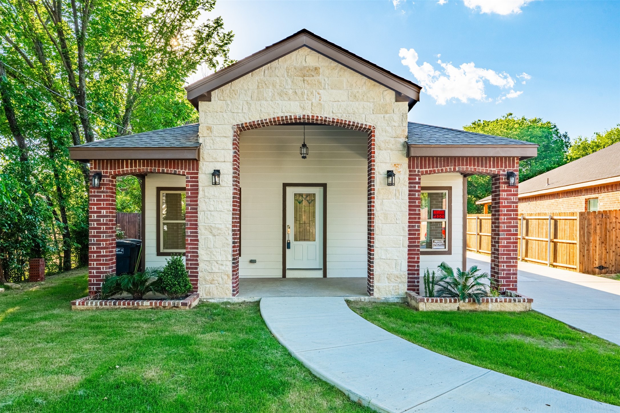 3015 Elinor Street Fort Worth TX 76111