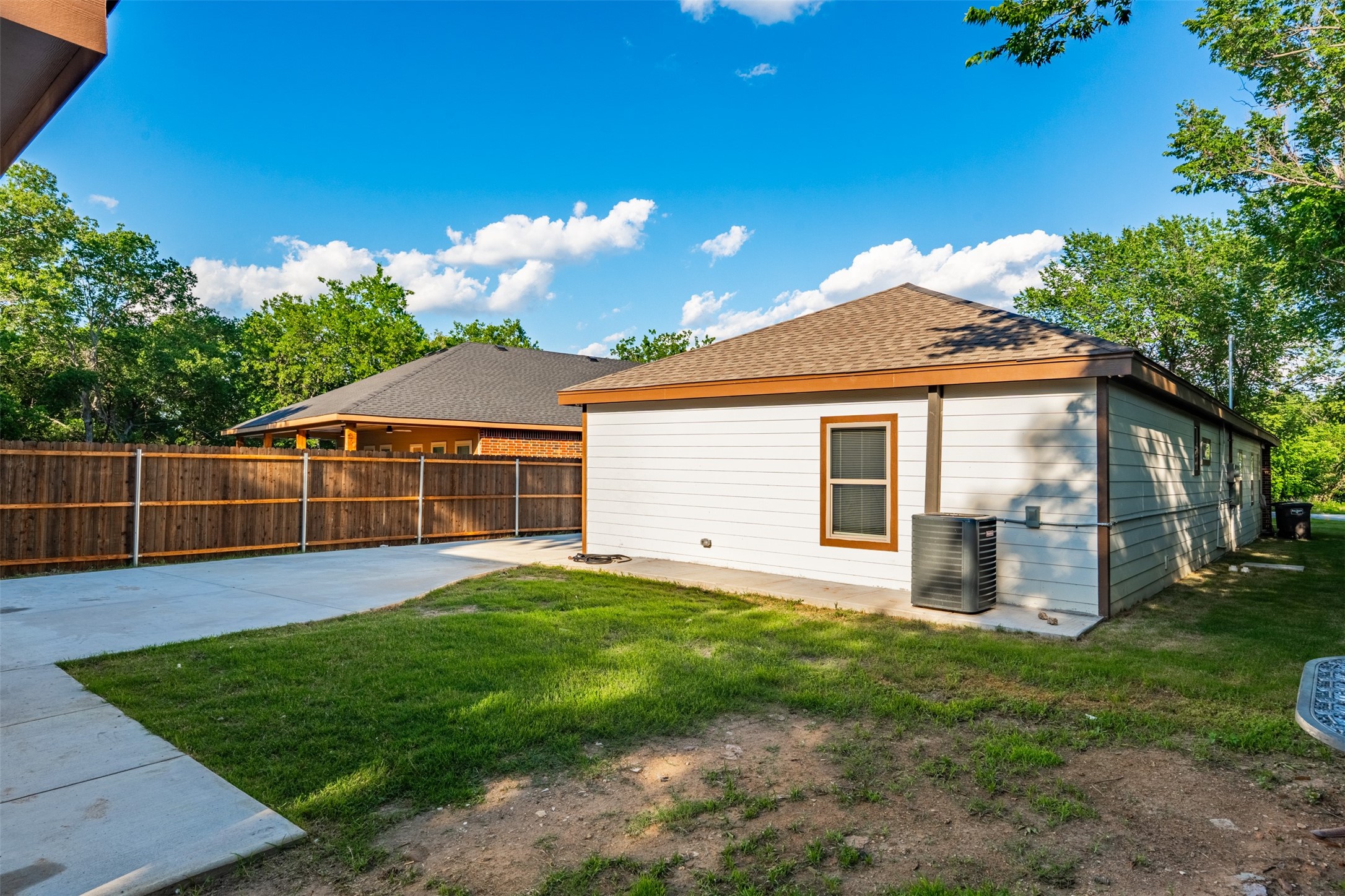 3015 Elinor Street Fort Worth TX 76111