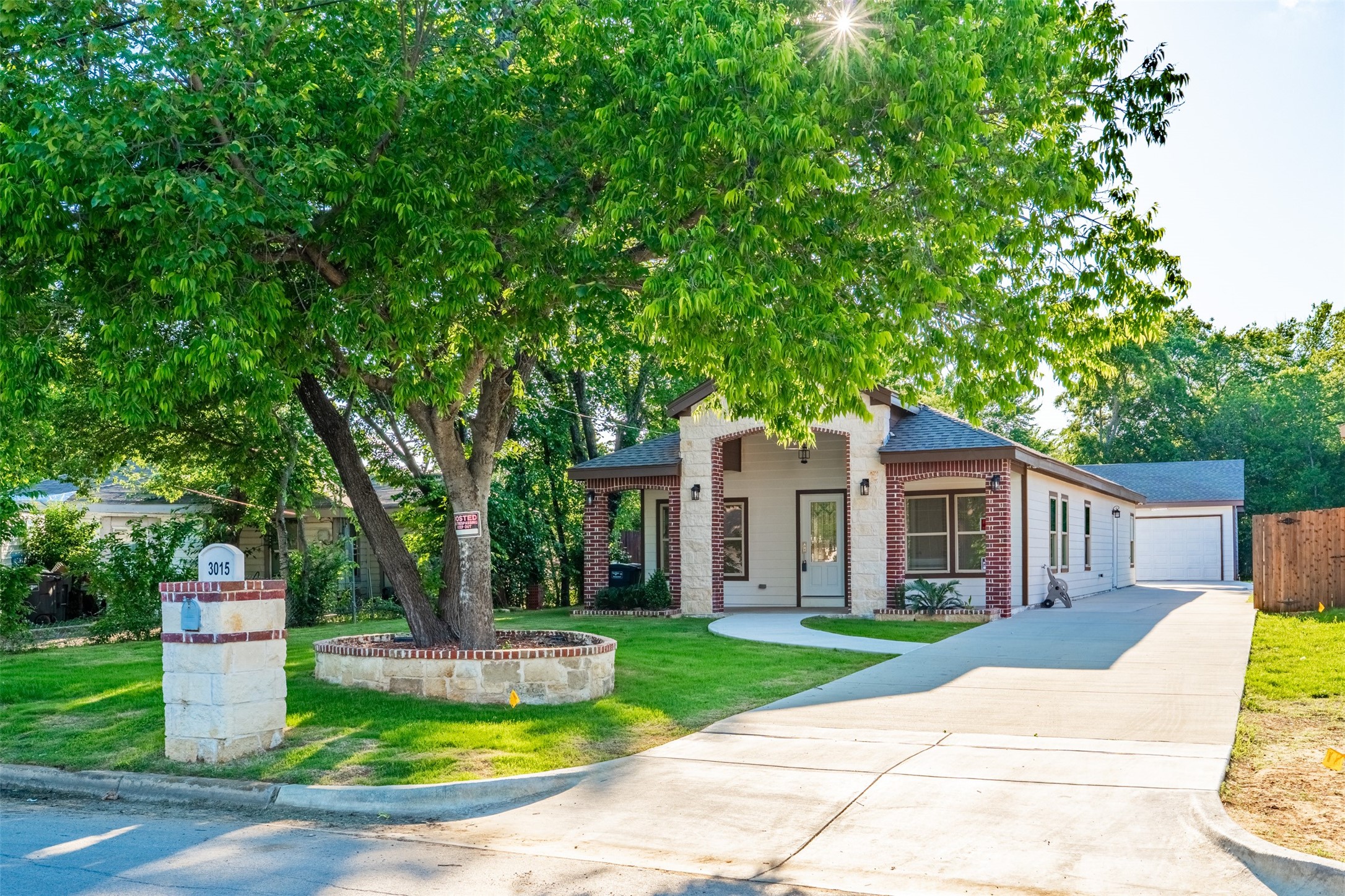 3015 Elinor Street Fort Worth TX 76111