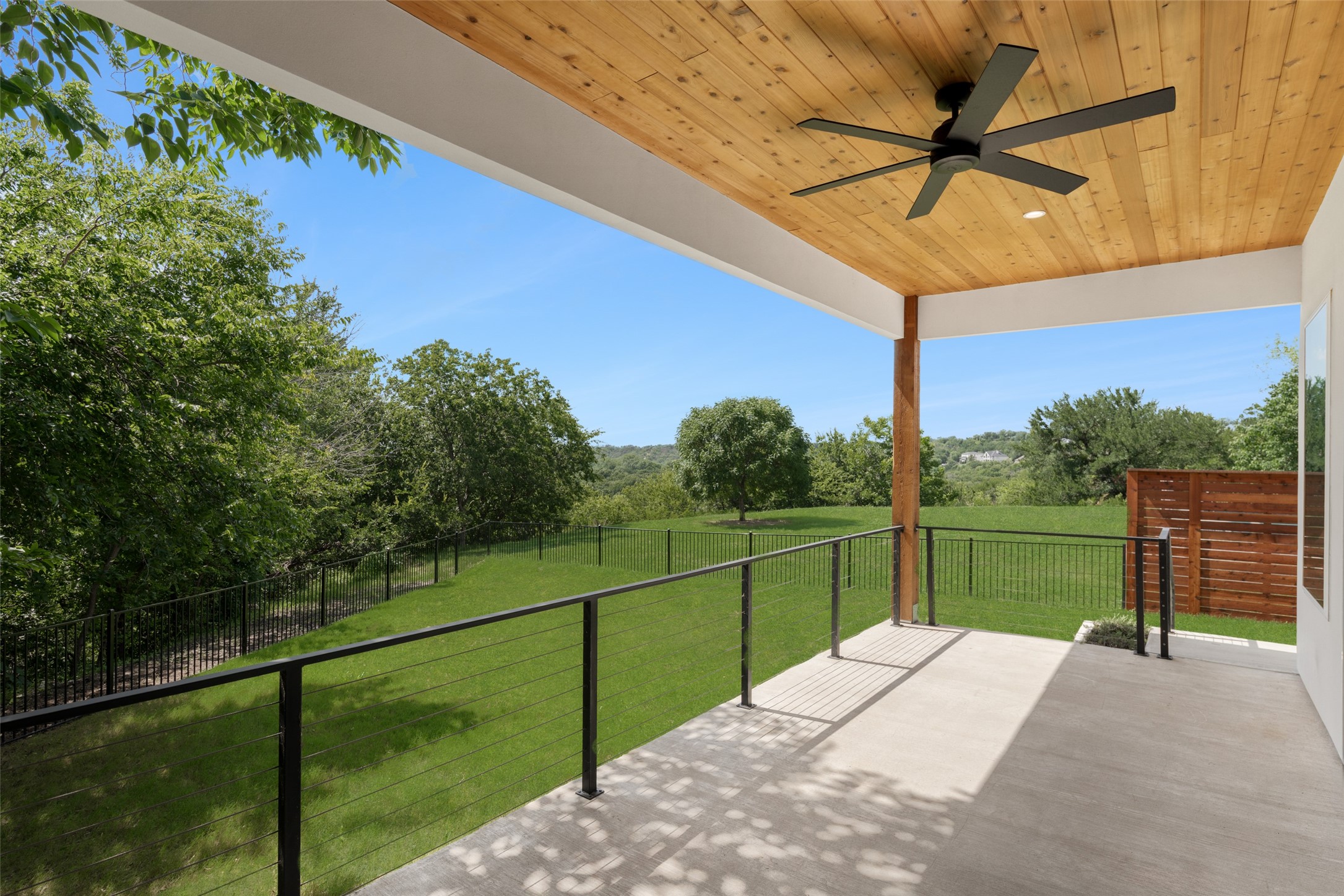 1611 Nancy River Oaks TX 76114