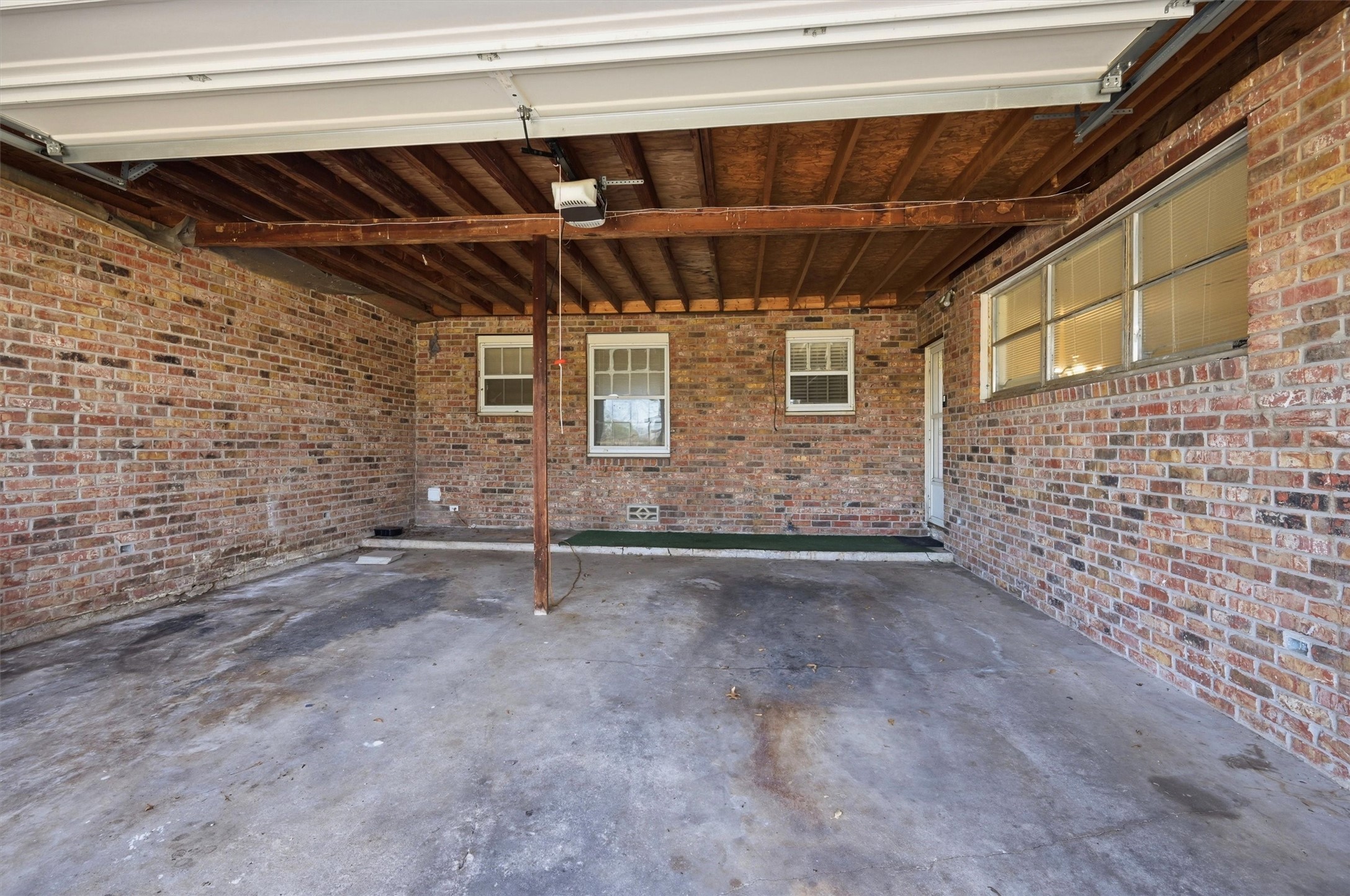 1824 N Binkley Street Sherman TX 75092