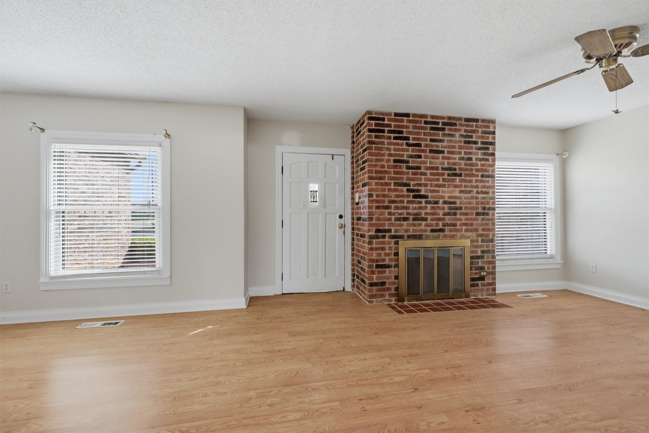 1824 N Binkley Street Sherman TX 75092