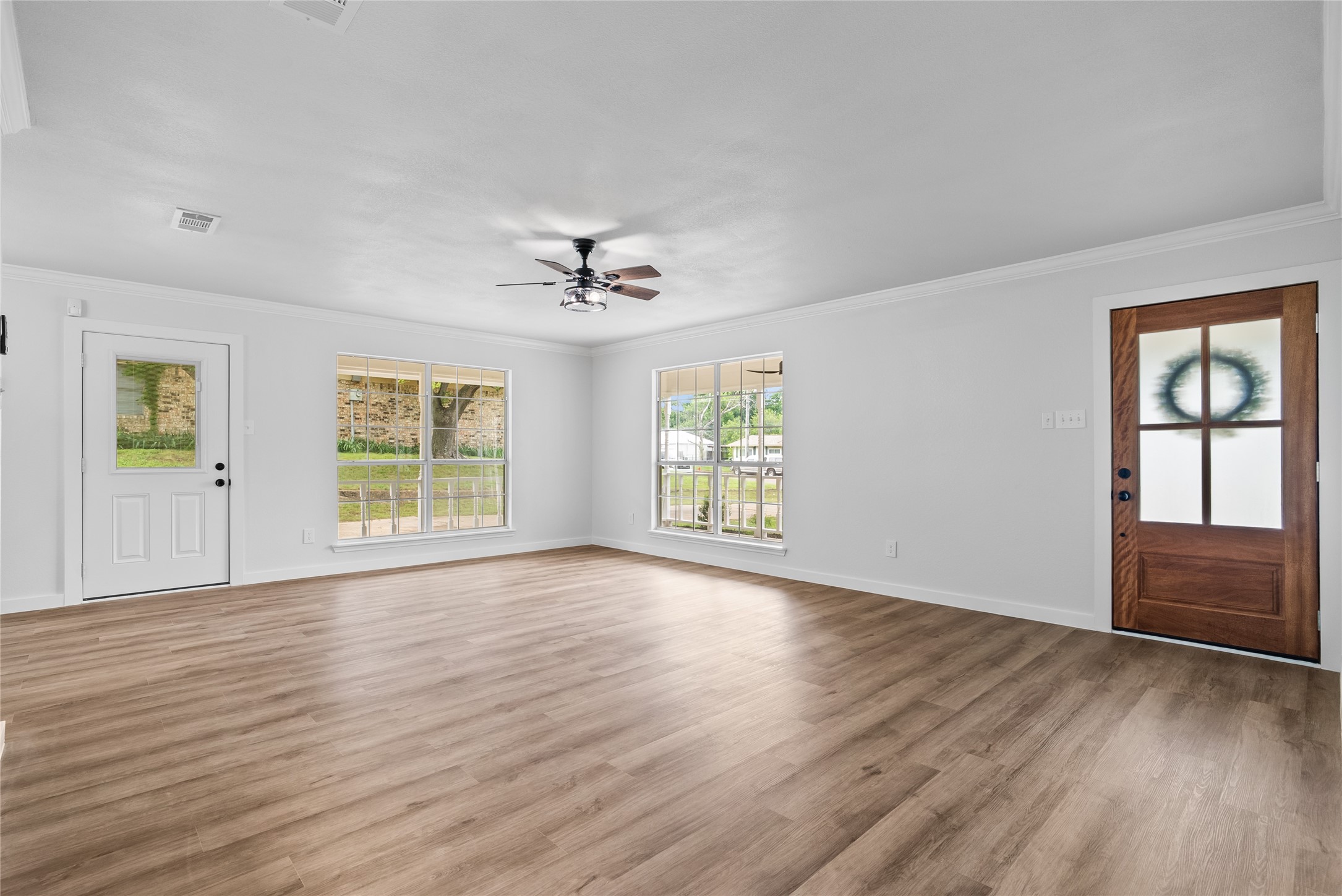301 E 2nd Street Weatherford TX 76086