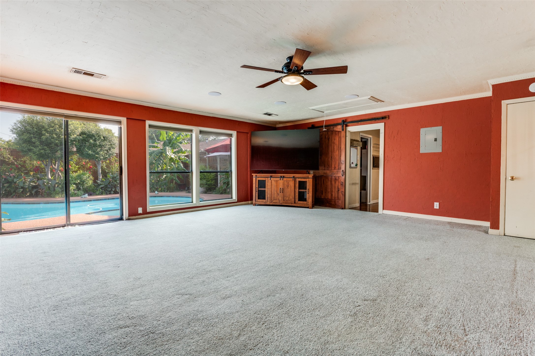3324 Cardinal Lane Irving TX 75062
