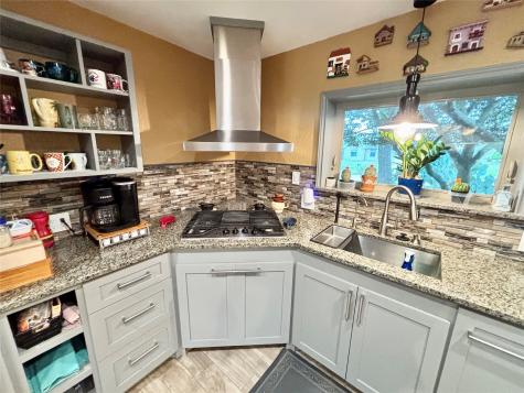 225 California Drive Glenn Heights TX 75154