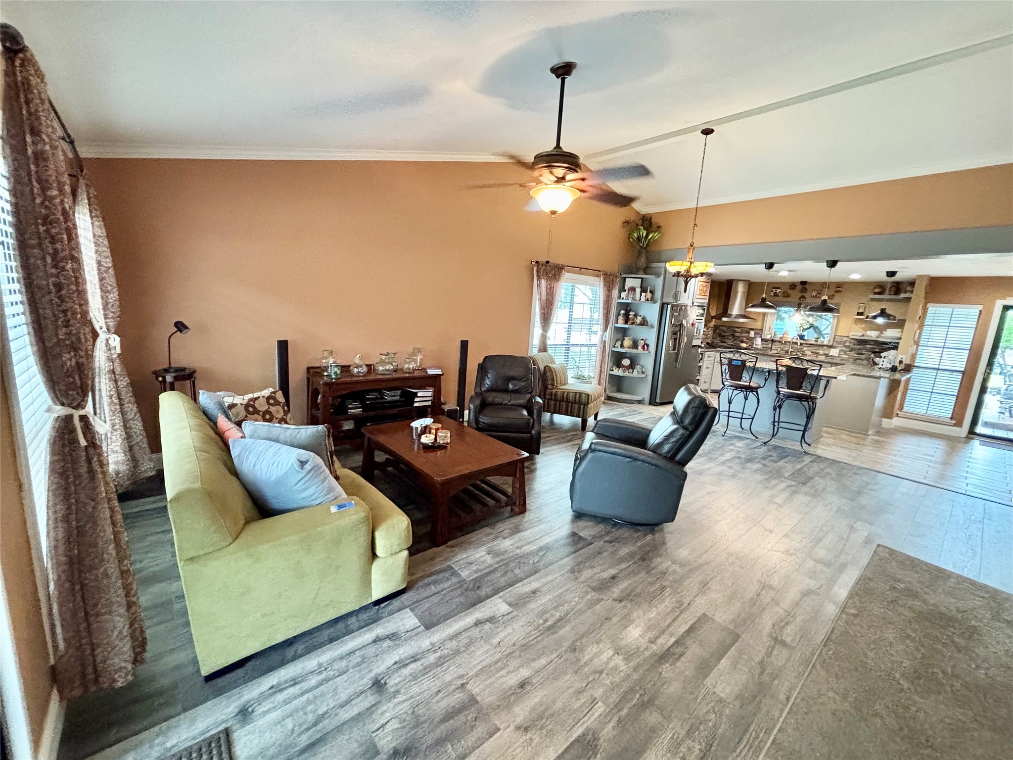 225 California Drive Glenn Heights TX 75154