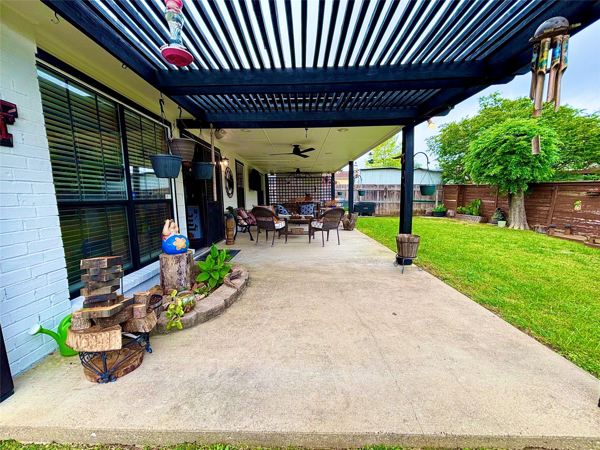 225 California Drive Glenn Heights TX 75154