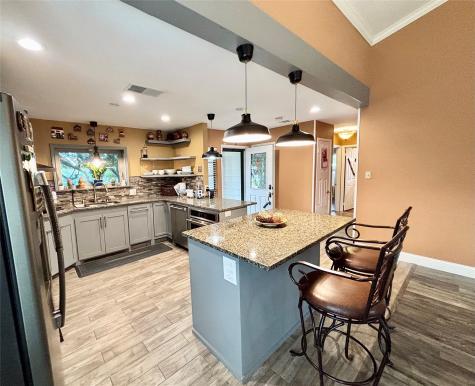 225 California Drive Glenn Heights TX 75154