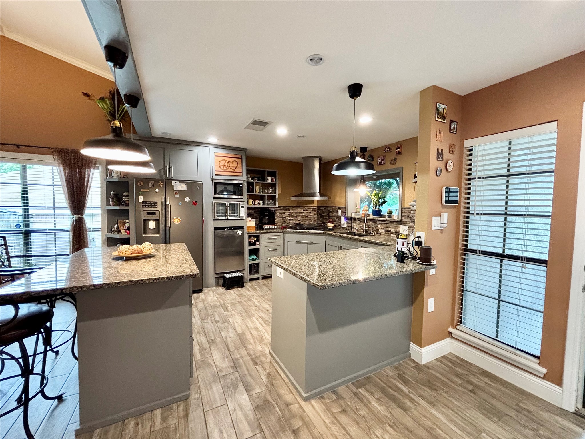 225 California Drive Glenn Heights TX 75154