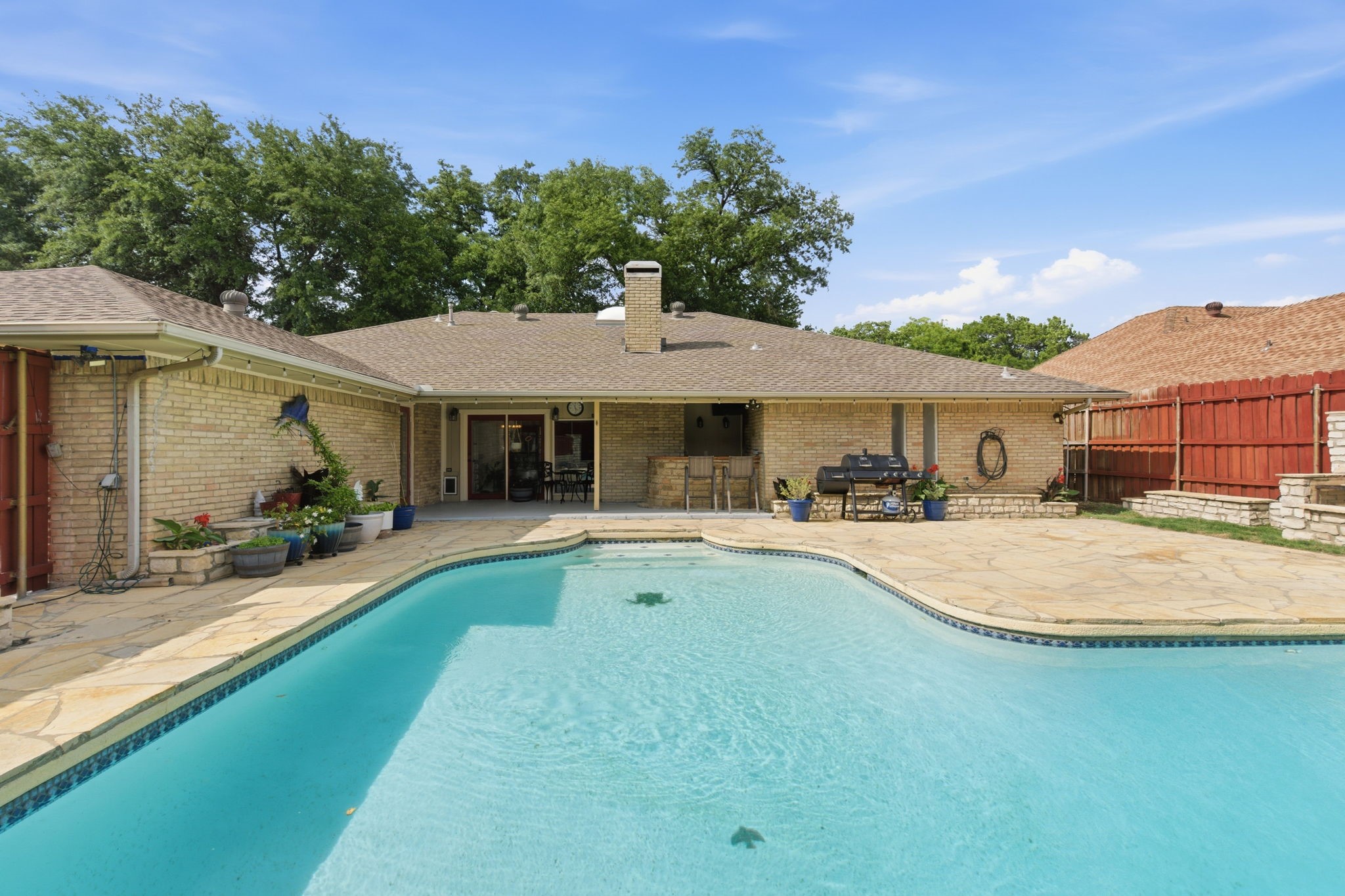 1025 Hampshire Lane Carrollton TX 75007