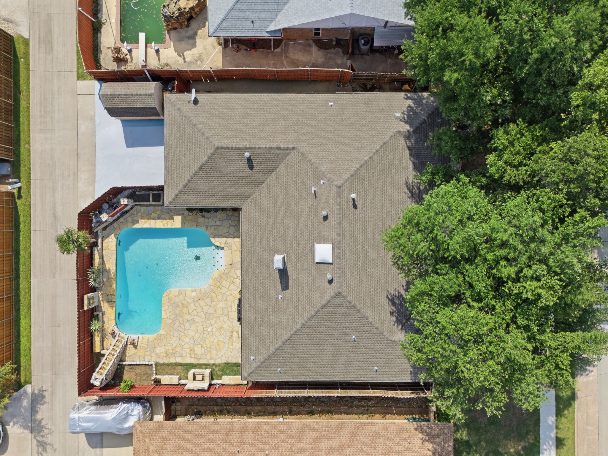 1025 Hampshire Lane Carrollton TX 75007