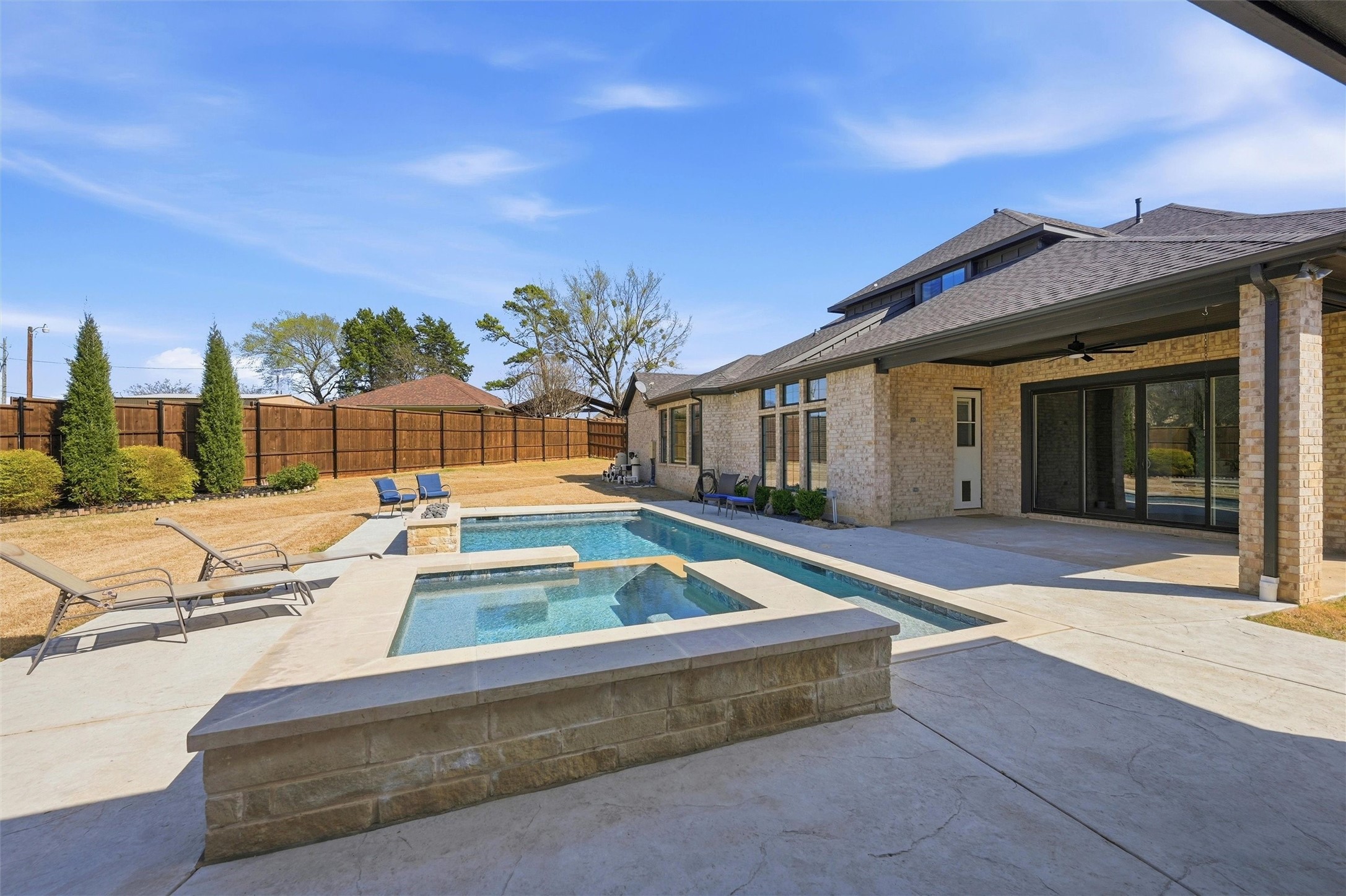 3701 Primrose Court Denison TX 75020
