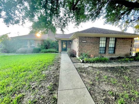 1310 Cindy Court Cleburne TX 76033