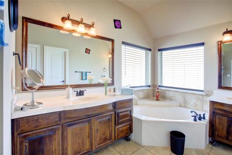 136 Meadow Arbor Drive Weatherford TX 76085