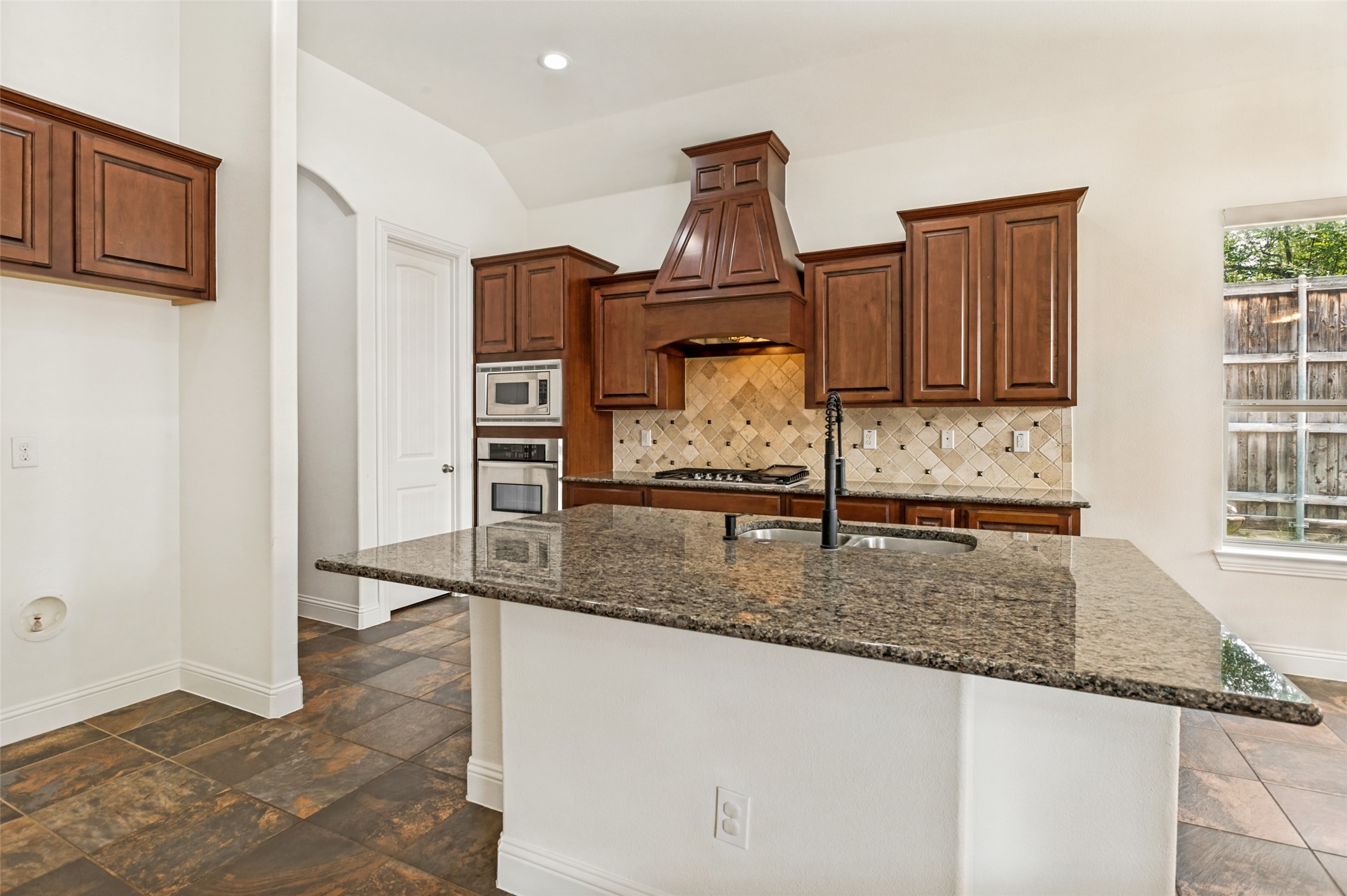 6734 Trailblazer Way Dallas TX 75236
