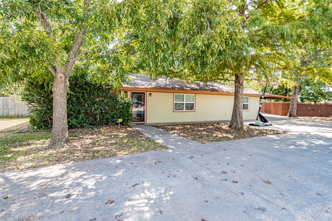 4401 Luker Court Granbury TX 76049