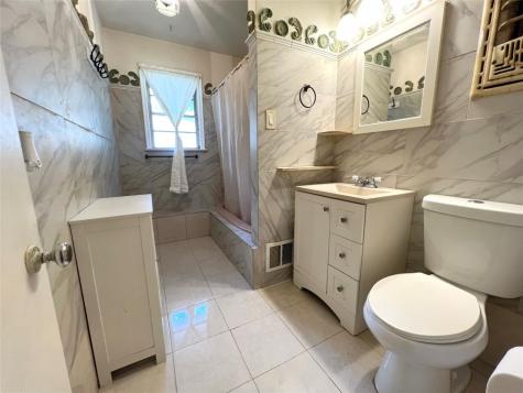 1904 Skylark Drive Arlington TX 76010