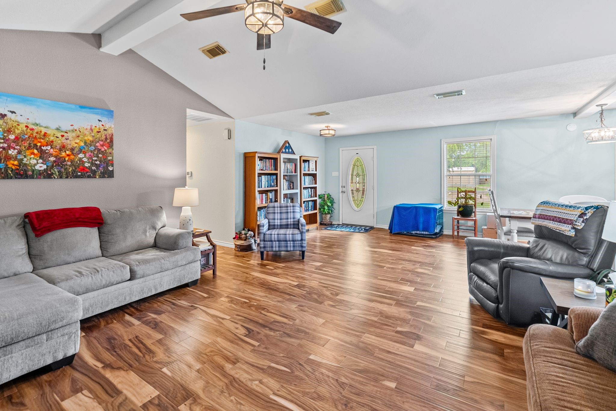 712 S Grand Street Wolfe City TX 75496