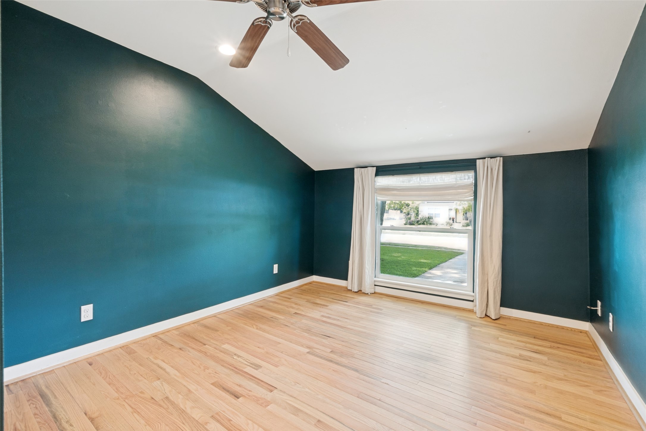 1318 Fuller Drive Dallas TX 75218