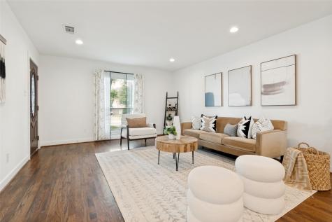 1318 Fuller Drive Dallas TX 75218
