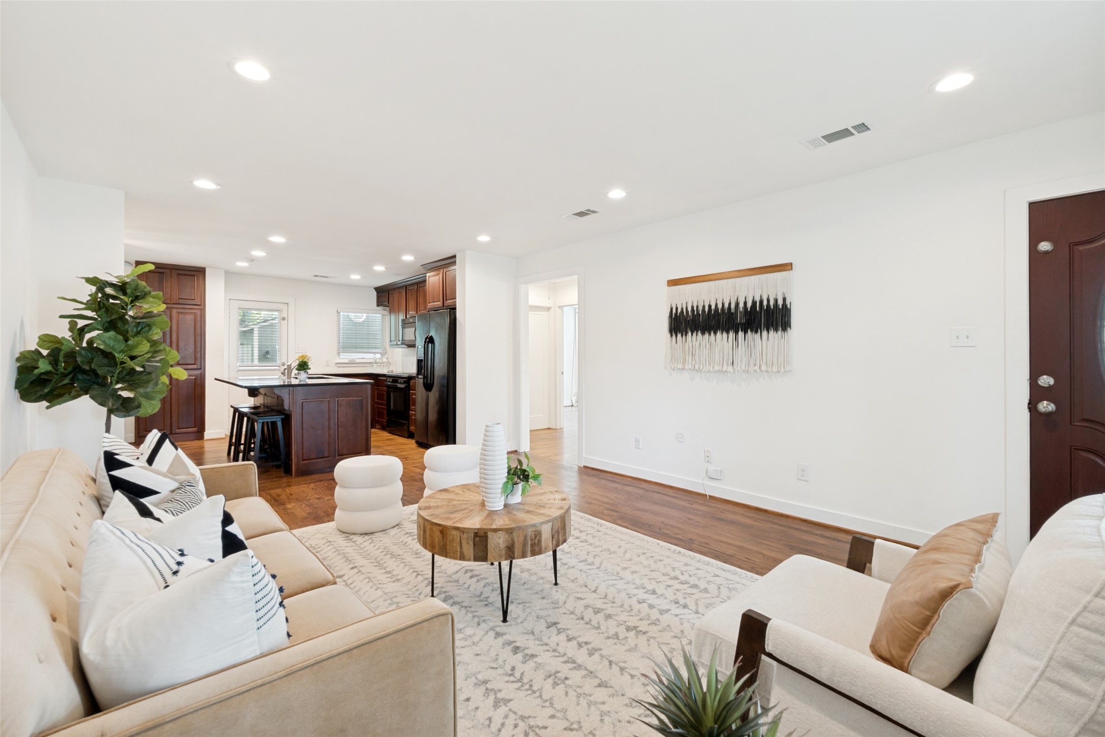 1318 Fuller Drive Dallas TX 75218