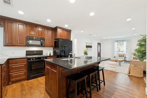 1318 Fuller Drive Dallas TX 75218