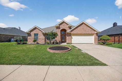1006 Diane Street Aubrey TX 76227