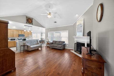 1006 Diane Street Aubrey TX 76227