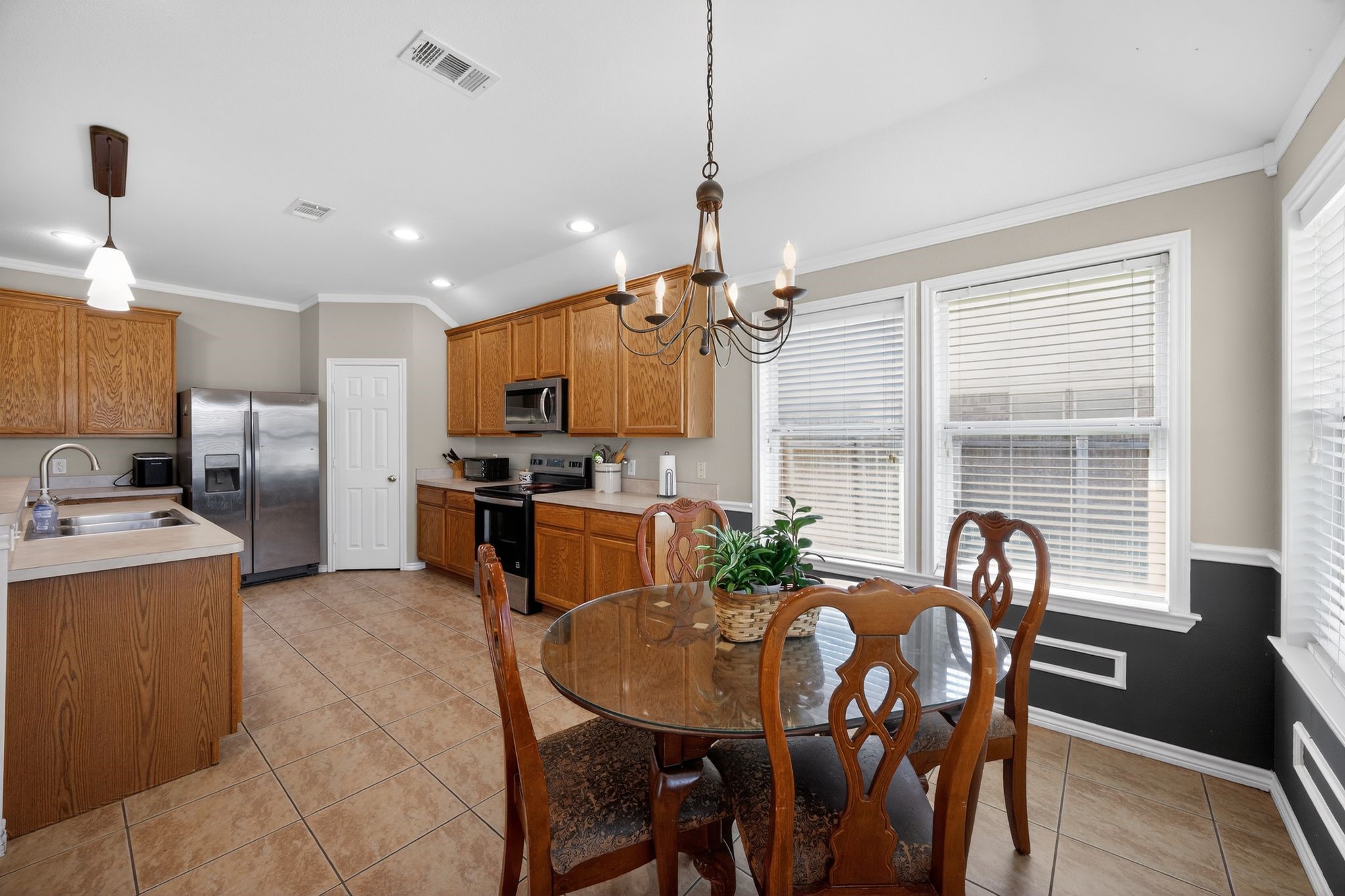 1006 Diane Street Aubrey TX 76227