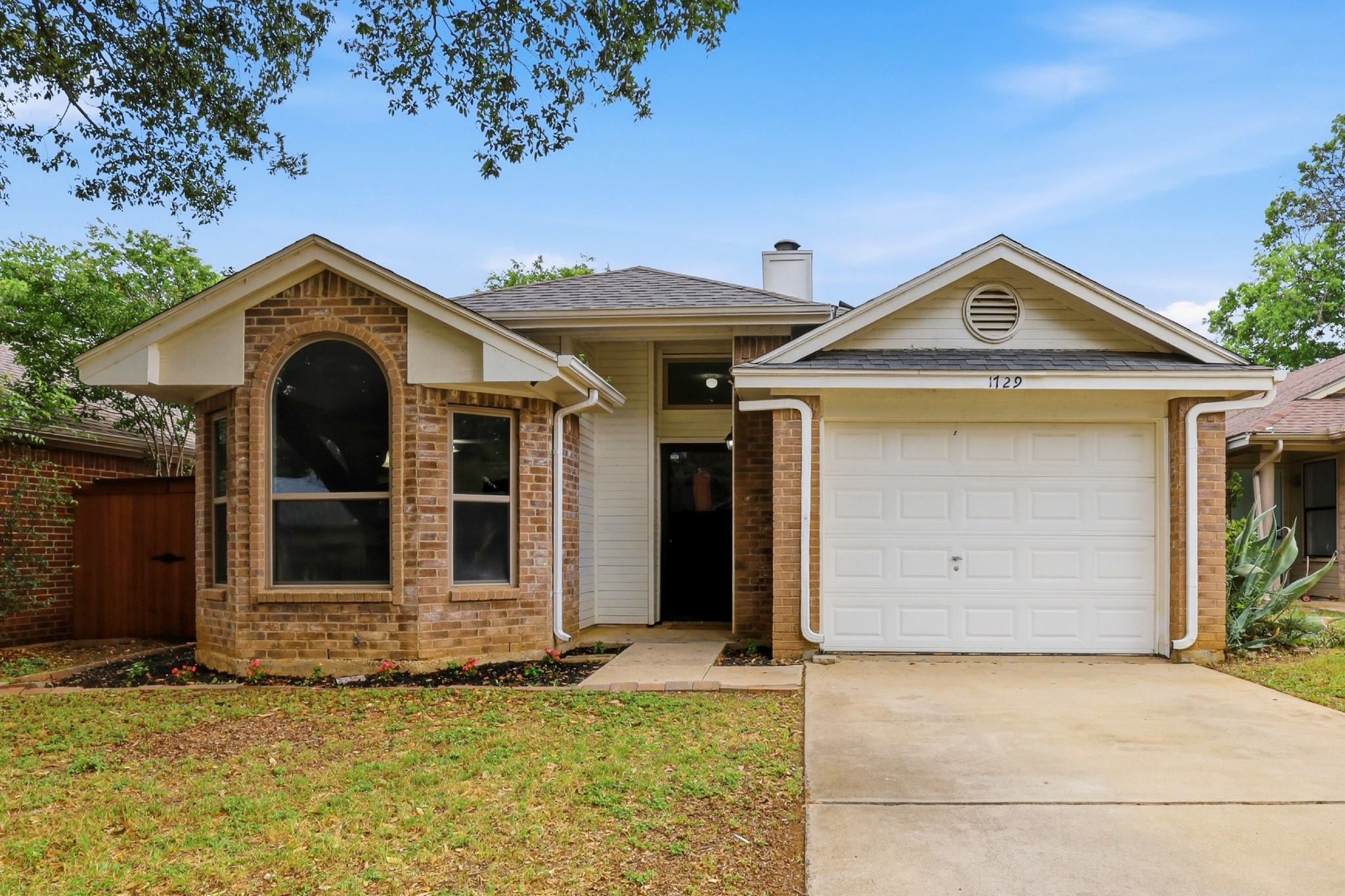 1729 Woodhall Way Fort Worth TX 76134