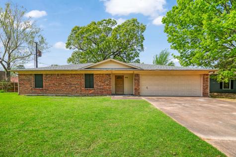315 34th Street NE Paris TX 75460