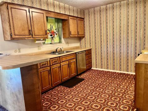 315 34th Street NE Paris TX 75460