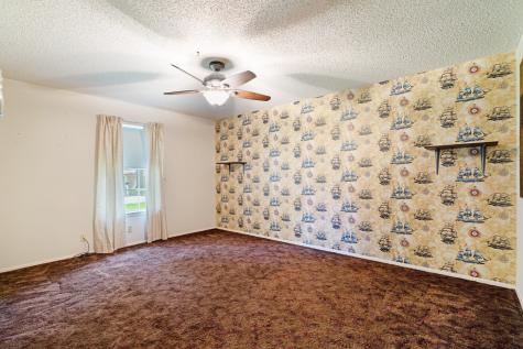 315 34th Street NE Paris TX 75460