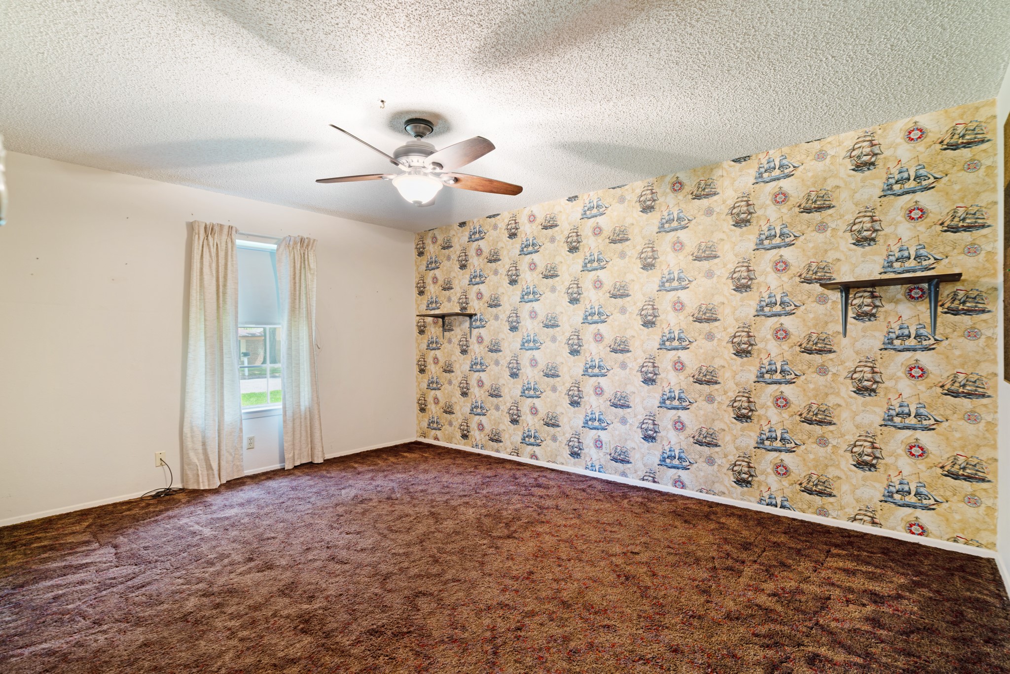315 34th Street NE Paris TX 75460