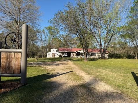 4512 Fm 114 Avery TX 75554