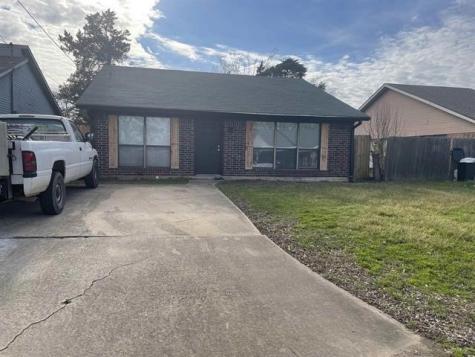 2420 40th Street SE Paris TX 75460