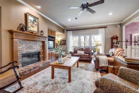 1838 Plum Creek Drive Midlothian TX 76065