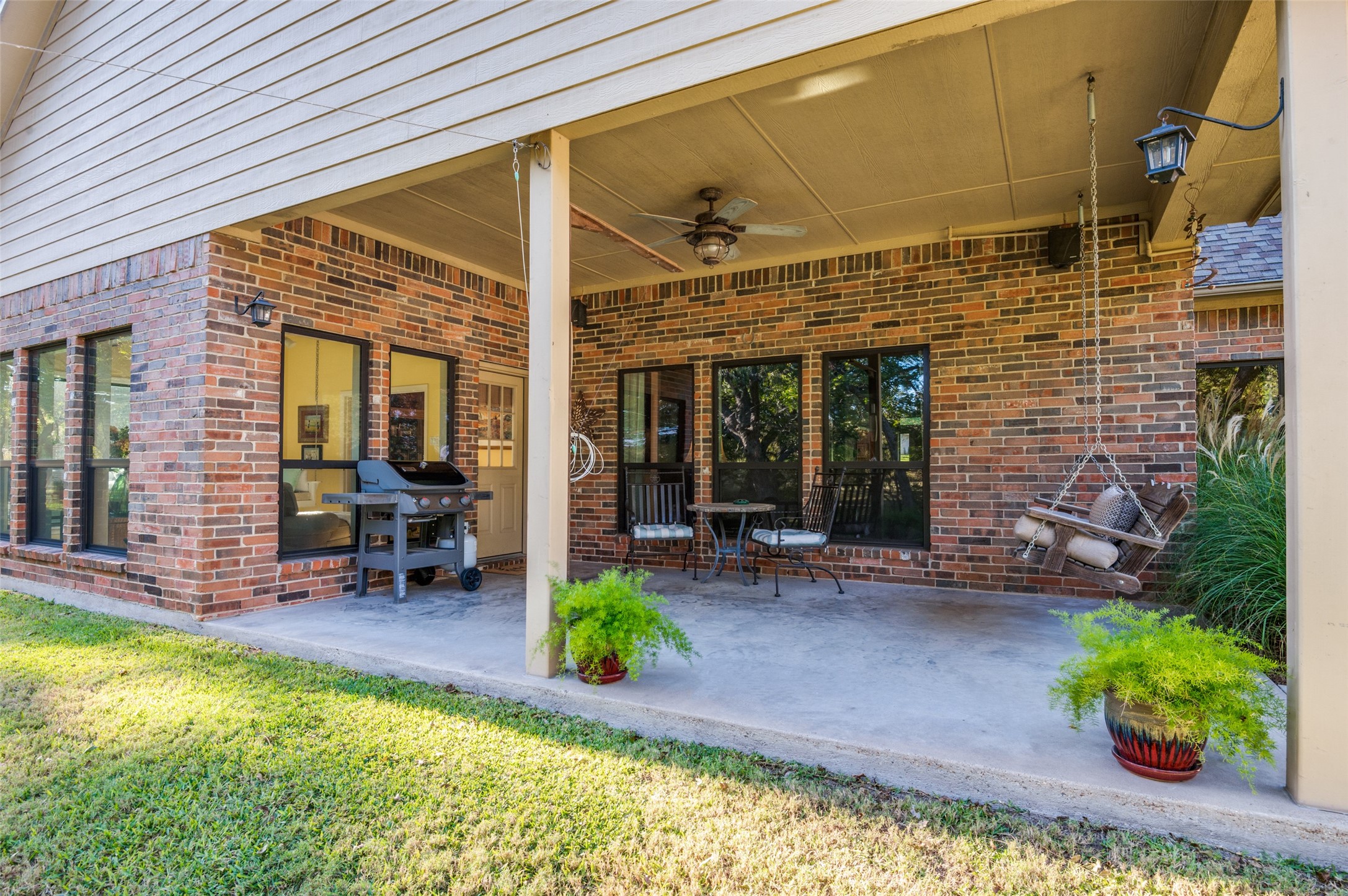 1838 Plum Creek Drive Midlothian TX 76065