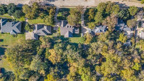 1838 Plum Creek Drive Midlothian TX 76065