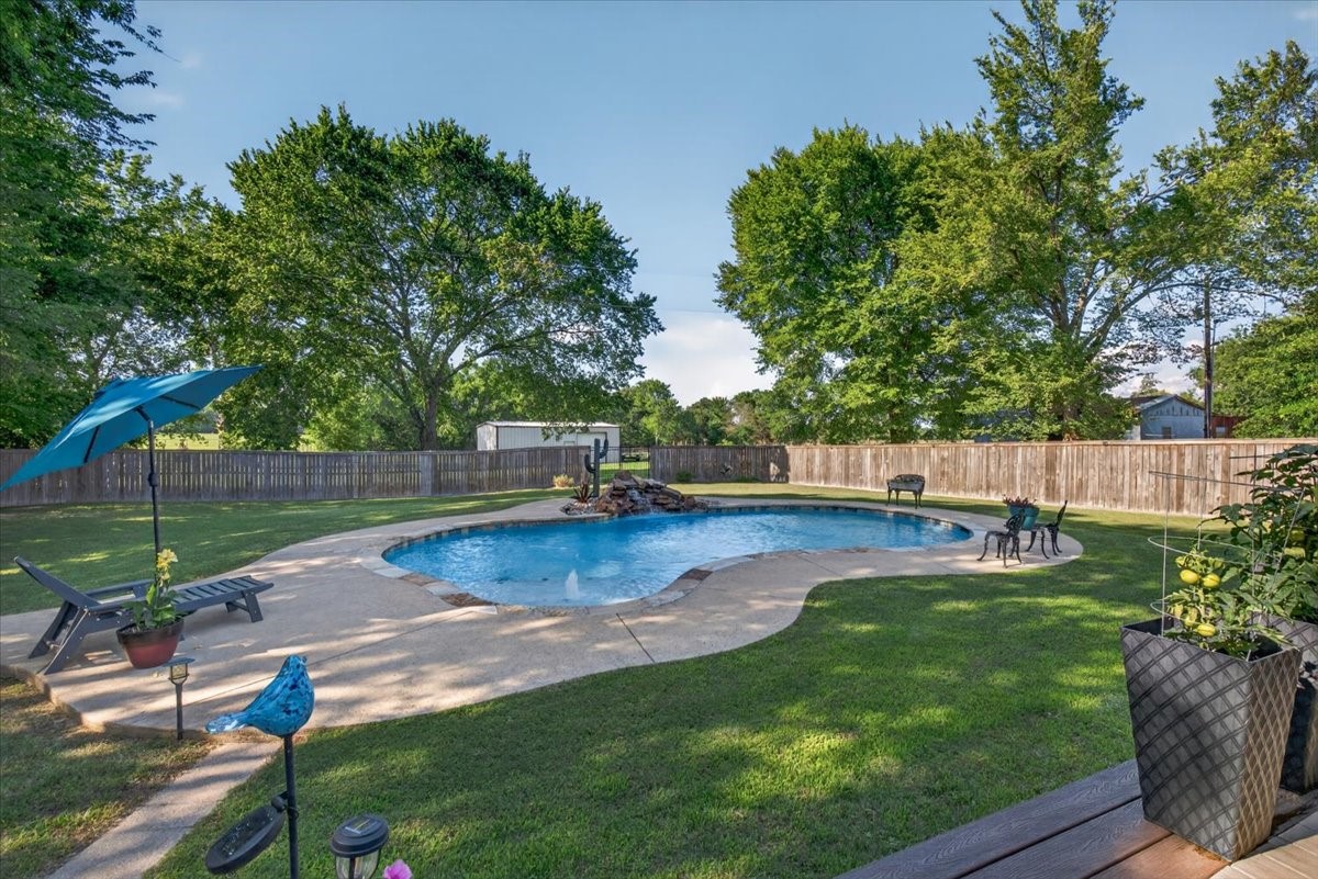391 Vz County Road 1507 Grand Saline TX 75140