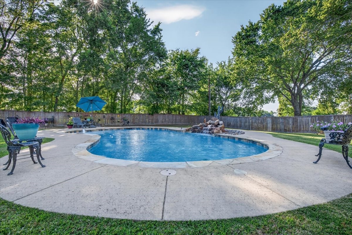 391 Vz County Road 1507 Grand Saline TX 75140