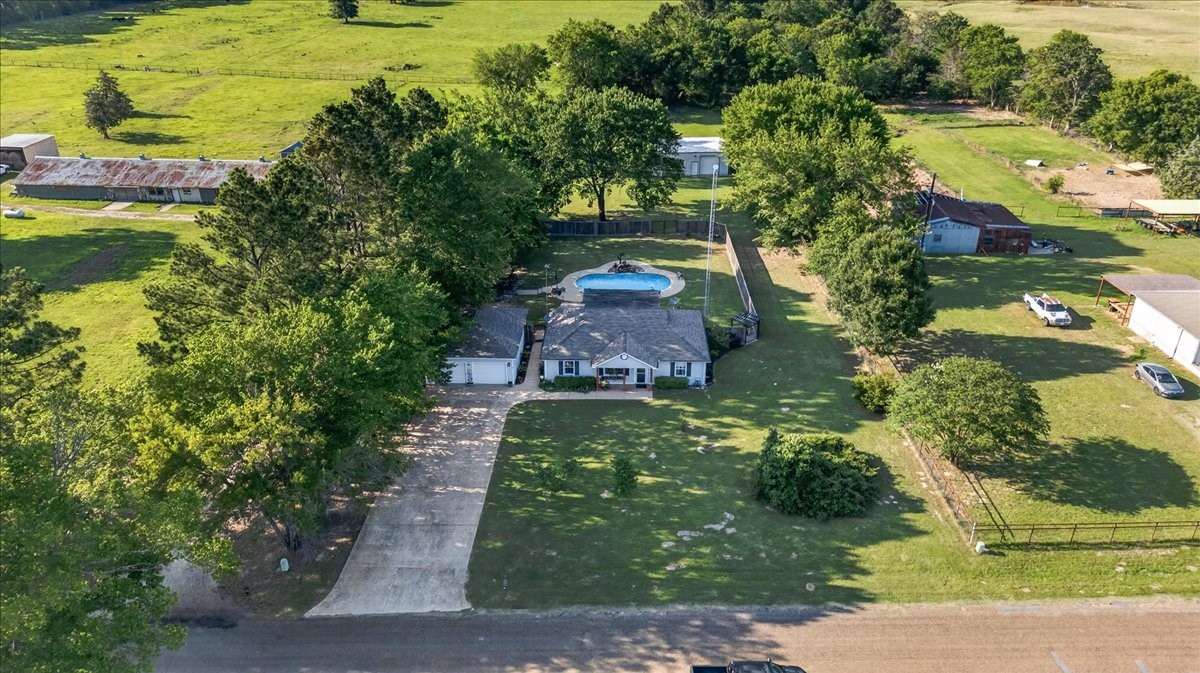 391 Vz County Road 1507 Grand Saline TX 75140